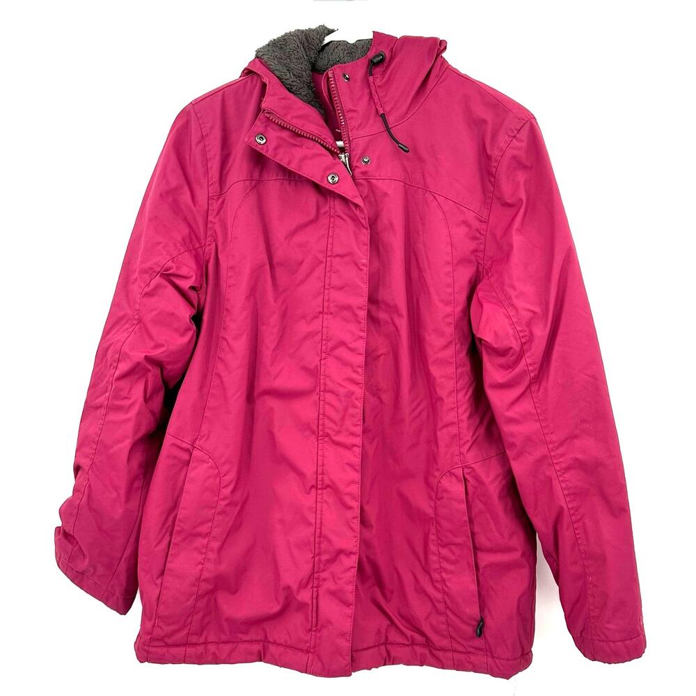 L.L. Bean Size Medium Regular Nylon Hooded Jacket‎ Coat Pink Winter Gear Layers
